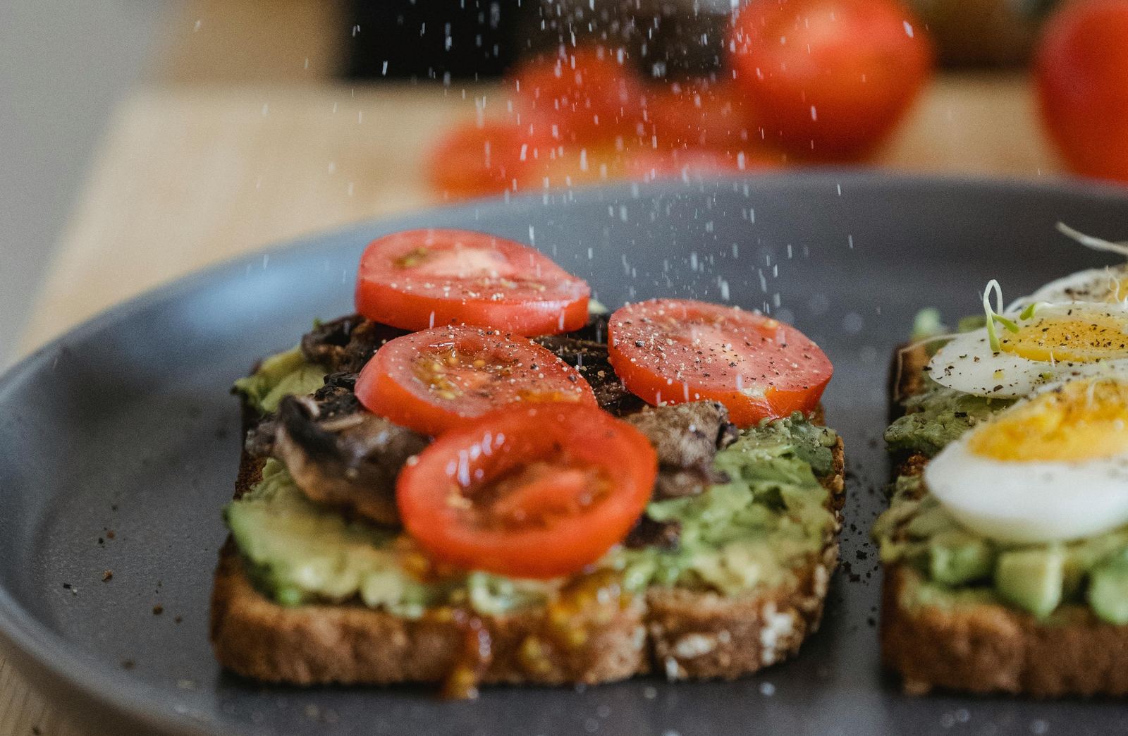 Before the Coffee: The Breakfast That Changes How Your Brain Works All Day